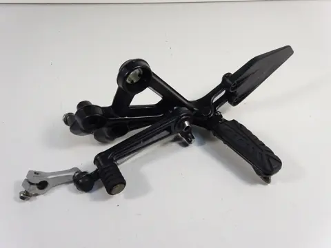 LINKER SCHETSPLAAT KTM 390 Duke 2017 - 2020