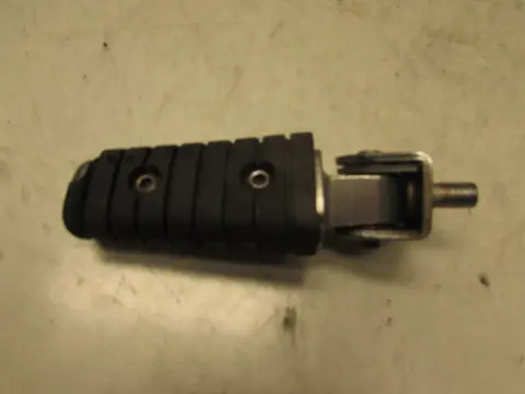 VOETSTEUN LINKS Yamaha V max 1987 - 2002