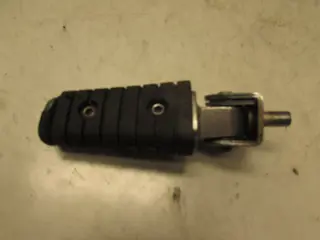 VOETSTEUN LINKS Yamaha V max 1987 - 2002