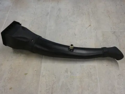 RECHTER LUCHTAANZUIGBUIS BMW K 1300 S 2008 - 2013