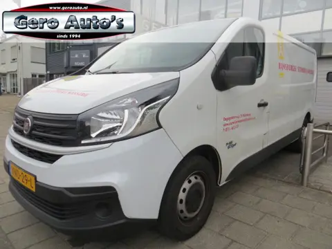 Fiat Talento 2.0 MultiJet L2H1 Basis 146 pk ,nette bus trekhaak airco pdc