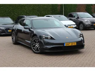 Porsche Taycan Sport Turismo 93 kWh / SoH 93,3% / Panoramadak / Camera / Bose / 20'' / Luchtvering /