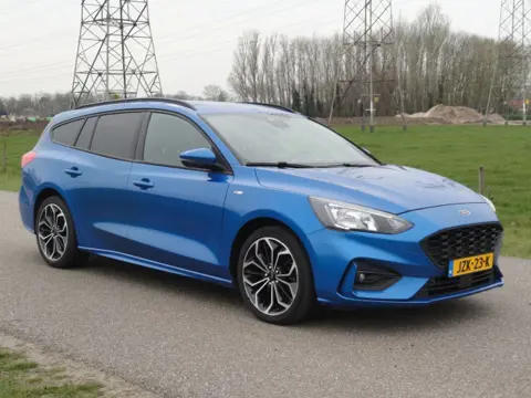 Ford Focus Wagon 1.0 EcoBoost ST Line Full Opton ECC I LED I NAVIG