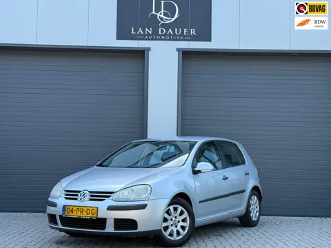 Volkswagen Golf 1.6 FSI Comfortline / AUTOMAAT / BLUETOOTH