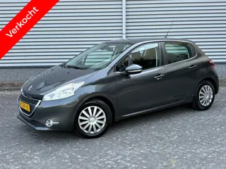 Peugeot 208 1.2 VTi Envy Distributie V.V. NAVI PSensoren CruiseControl