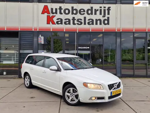 Volvo V70 2.4 d5 Kinetic - Clima - Cruise -