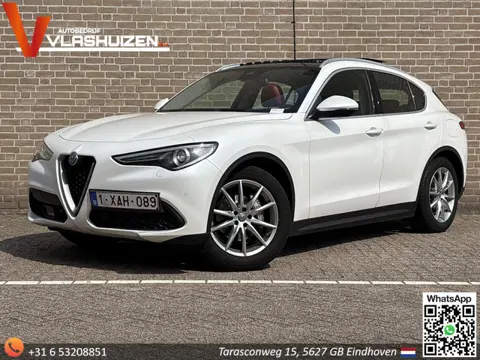 Alfa Romeo Stelvio 2.2d Super | € 11.400,- NETTO! | Leder | Pano | Climate | Cruise | Navi | Stoelve