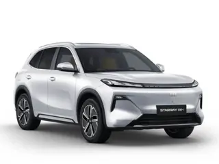 Geely Starray EM-i 1.5 Pro 262 PK | Stoelverwarming | 83 Km elektrisch bereik | 360 Camera | Parkeer
