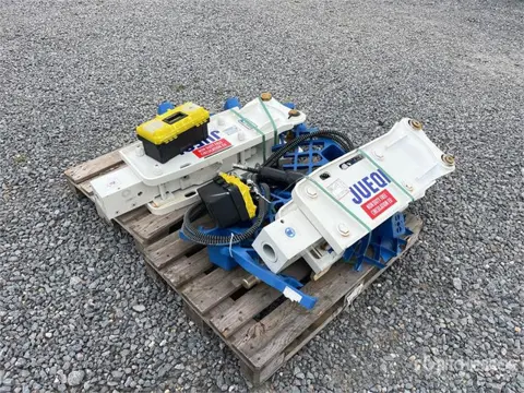 QUANTITY of (2) JUEQI JUEQI 68 Qty of 2 Hydraulic