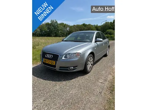 Audi A4 Limousine 2.0 Advance | Navi | Autom. Airco | Cruise Control | LMV | Trekhaak | PDC | APK to