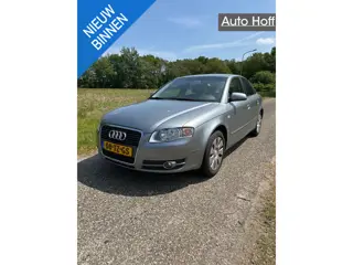 Audi A4 Limousine 2.0 Advance | Navi | Autom. Airco | Cruise Control | LMV | Trekhaak | PDC | APK to