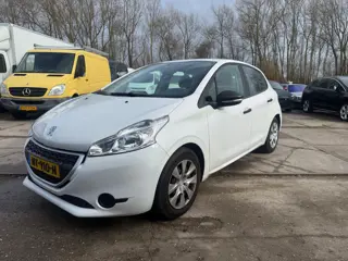Peugeot 208 1.0 VTi Access Loopt op 2 cilinder