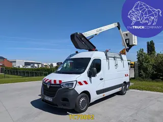 Renault Master 145.35 nacelle klubb (bj 2022)