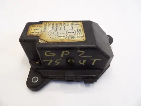 ZEKERINGKAST Kawasaki GPZ 750 1984 - 1988