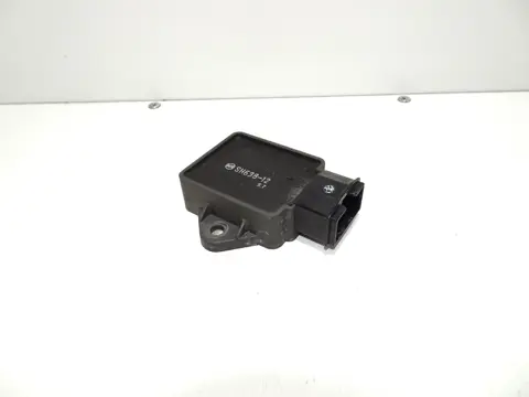 SPANNINGSREGELAAR Honda VFR 750 1994 - 1997