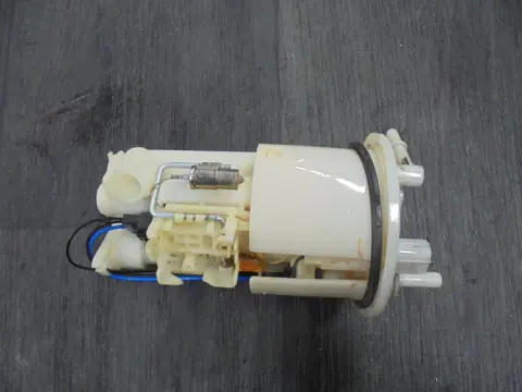BRANDSTOFPOMP Yamaha YZF R1 2002 - 2003