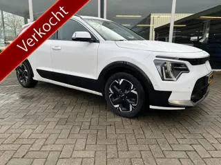 Kia Niro EV ExecutiveLine 64.8kWh Hud / Camera / Schuif-kantel / Leer / Led / Full option