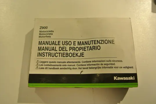 INSTRUCTIEBOEKJE Kawasaki Z 900 2017 - 2019