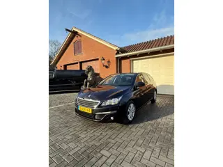 Peugeot 308 SW 1.6 BlueHDI Blue Lease Executive, Motor schade!! Nok as!!!