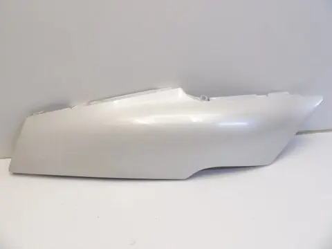 RECHTER ACHTERKANT Yamaha FZR 600 1992 - 1994