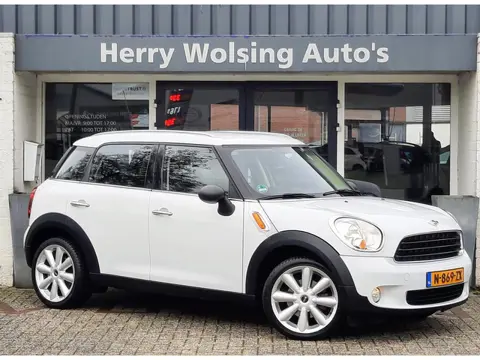 Mini Mini Countryman 1.6 One Pepper