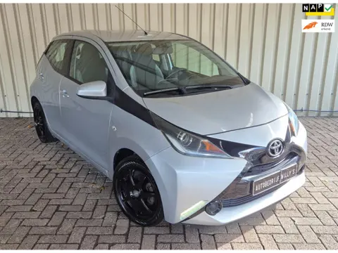Toyota Aygo 1.0 5-Drs Elektr Pakket / CAMERA / AIRCO / Nw APK / Cruise Control / start/stop / LMV.!!