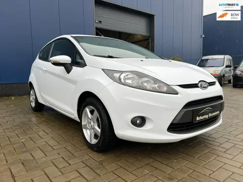 Ford Fiesta 1.25 Titanium / CLIMATE CONTROL / LM VELGEN