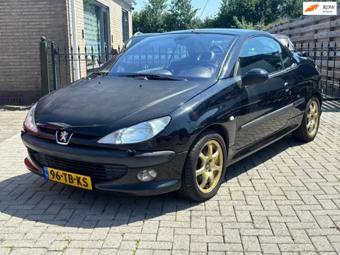 Peugeot 206 CC 2.0-16V recent gekeurd rijdend na de keuring heen en terug | start nu niet meer stori