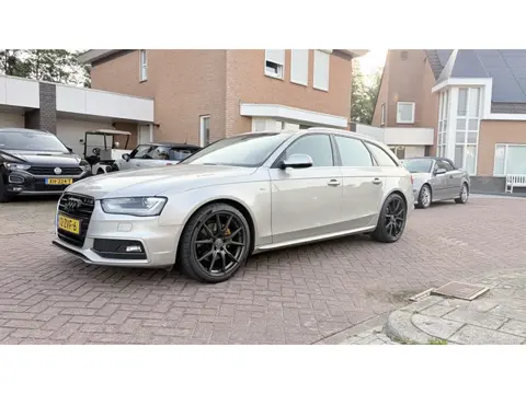 Audi A4 Avant 1.8 TFSI S-line Edition Automaat I Super staat!
