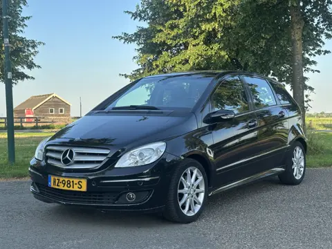 Mercedes-Benz B-Klasse 200 Turbo Automaat * Leer * Full option