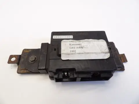 ZEKERINGKAST Kawasaki GPZ 500 1988 - 1994