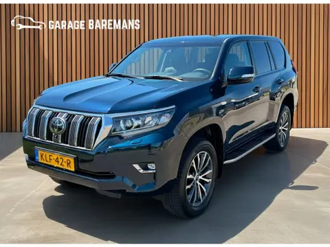 Toyota Land Cruiser 2.8 D-4D Professional 5p. 7100KM!!!!!!