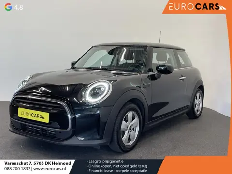 Mini Cooper 1.5 Business Edition 3-D LED Navi 8.8 inch Cruise DAB+ Airco Zwart Dak