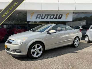 Opel Astra TwinTop 1.8 Temptation | LEDER | NAV |