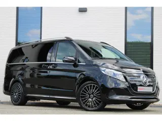 Mercedes-Benz EQV 300 L2 / AMG / Luchtvering / 7-Persoons / 360 Camera / Vol Opties / NIEUWSTAAT