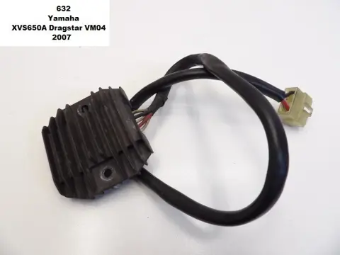 SPANNINGSREGELAAR Yamaha XVS 650 Dragstar 1996 - 2006