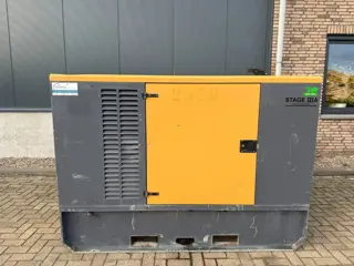 Perkins 1104D-44T Stamford 60 kVA Silent Noodstroom generatorset