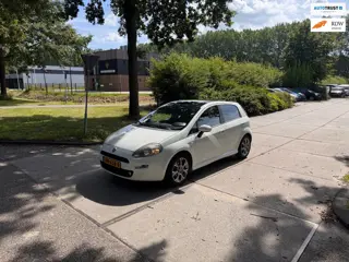 Fiat Punto Evo 1.3 M-Jet Lounge .Clima.Pano
