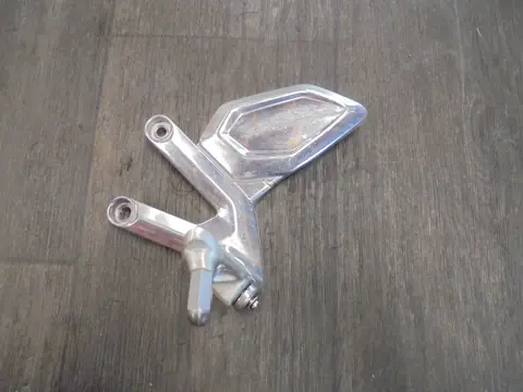 LINKER SCHETSPLAAT Triumph Trident 660 2021 - 2023