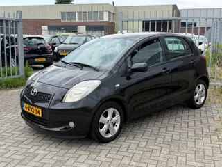 Toyota Yaris 1.3 VVTi Terra 87PK 5 deurs! NL AUTO NAP 2EIGENAAR! TOPSTAAT! AIRCO ECC l LMV l Stoelve