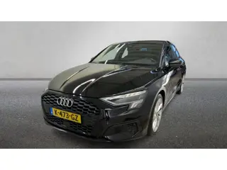 Audi A3 Limousine 30 TFSI Business edition PANORAMADAK / B&O GELUID / LEER / STOELVERWARMING / LED /