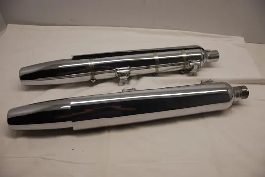 UITLAAT Harley Davidson Softtail 2000 - 2017