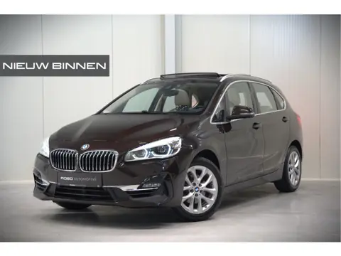 BMW 2 Serie Active Tourer 218i High Executive Luxury Line | Panoramadak | Stoelverwarming | Head-Up 