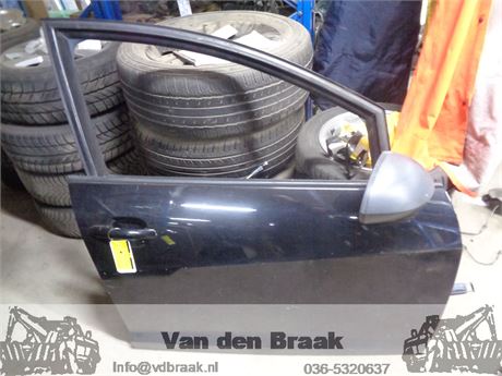 Seat Ibiza St 2010-2017 Portier rechtsvoor
