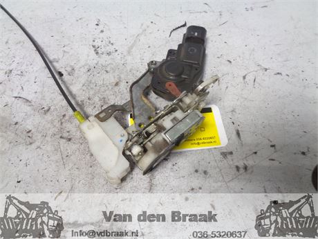 Toyota Aygo 3 deurs 2005-2014 Deurslot rechts