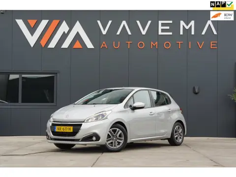 Peugeot 208 1.2 PureTech Blue Lion 2017 Airco LAGE KM STAND Navigatie 5 Deurs Carplay