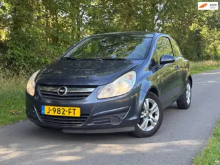 Opel Corsa 1.0-12V Business | Lange APK + Airco Nu € 750,- !!!