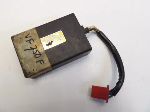CDI UNIT Honda VF 700 750 F 1982 - 1985