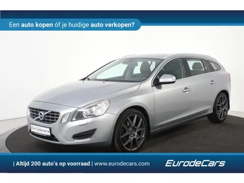Volvo V60 1.6 T3 Ocean Race *Leer*Navigatie*Trekhaak*