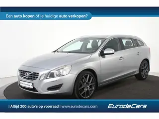 Volvo V60 1.6 T3 Ocean Race *Leer*Navigatie*Trekhaak*